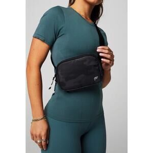 New Fabletics The Belt Bag Black O/S
